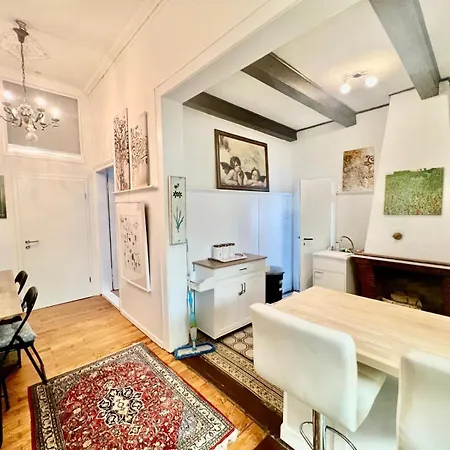 Sartorius - Und Denkmalgeschuetzt Wohnen Nahe Goettingen 公寓 *