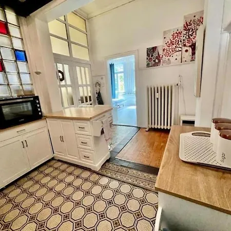 Sartorius - Und Denkmalgeschuetzt Wohnen Nahe Goettingen 公寓 *